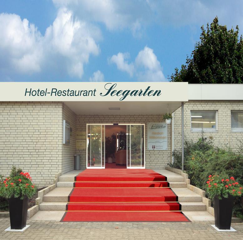 Hotel-Restaurant Seegarten Quickborn Quickborn  Exterior photo